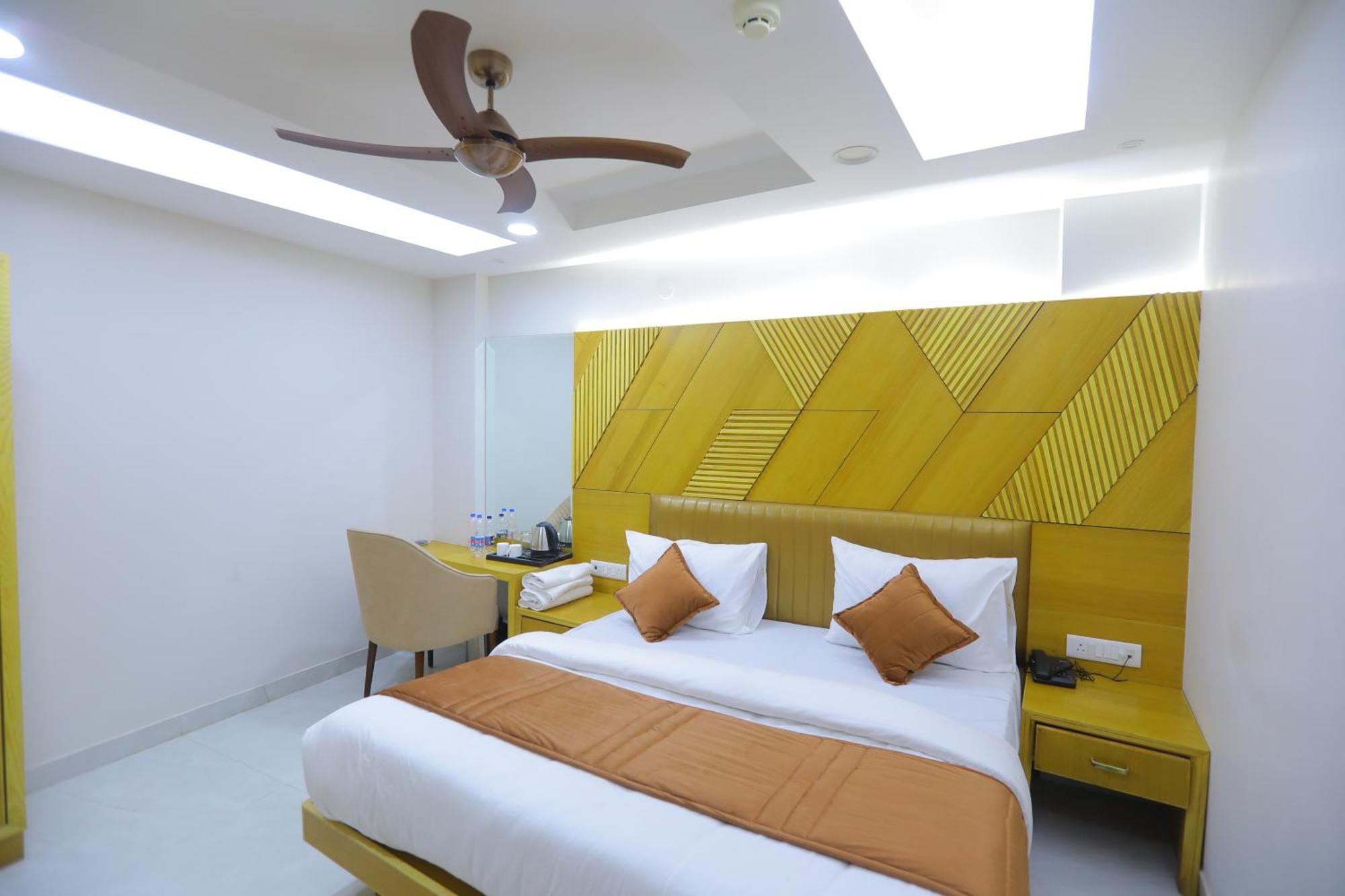 Hotel Glitz - Walk In From New Delhi Railway Station Εξωτερικό φωτογραφία